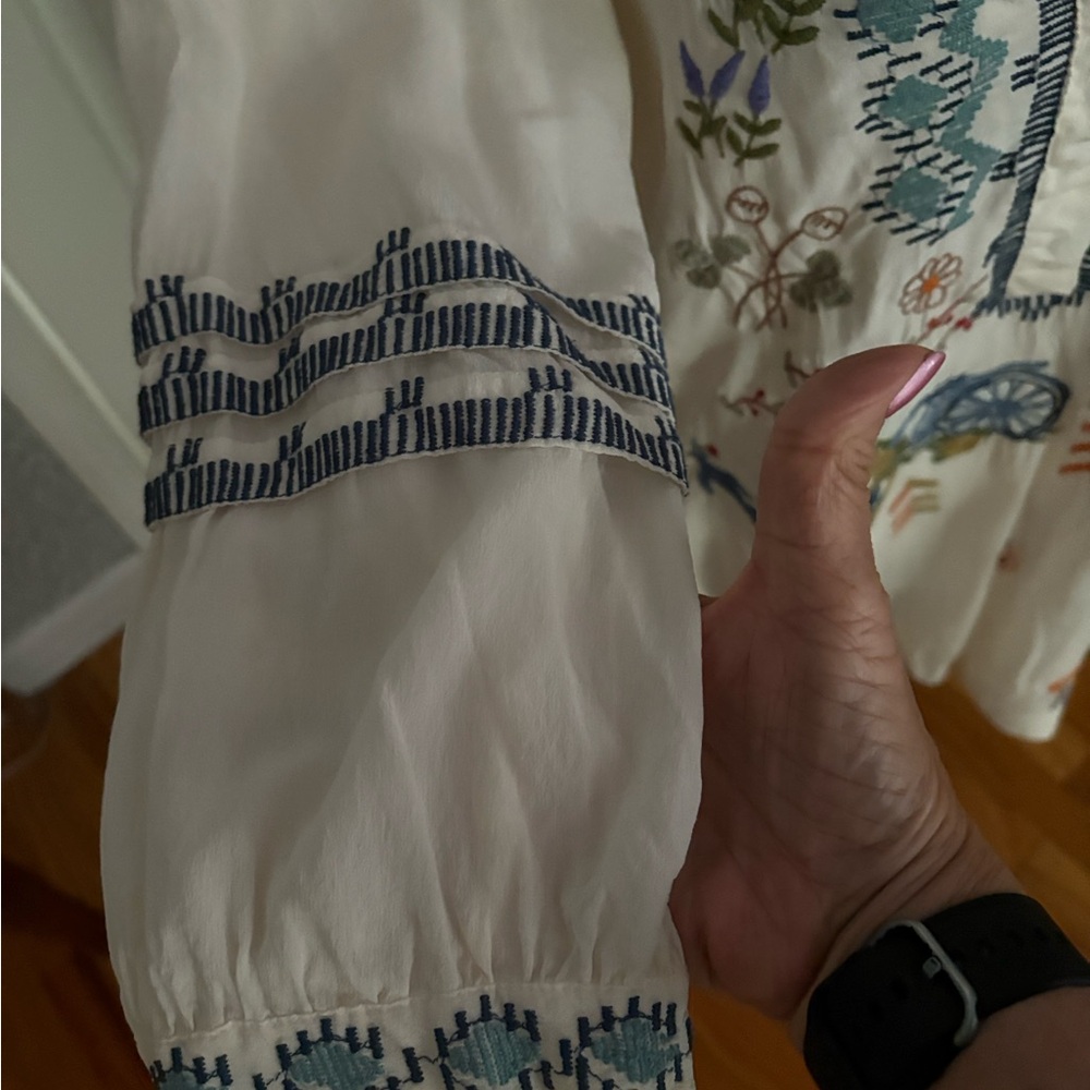 Johnny Was Embroidered White Tunic with Multicolor Patterns - Picture 7 of 13